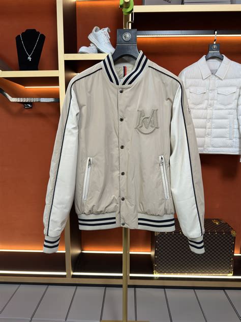 replica clothing wholesale free shipping